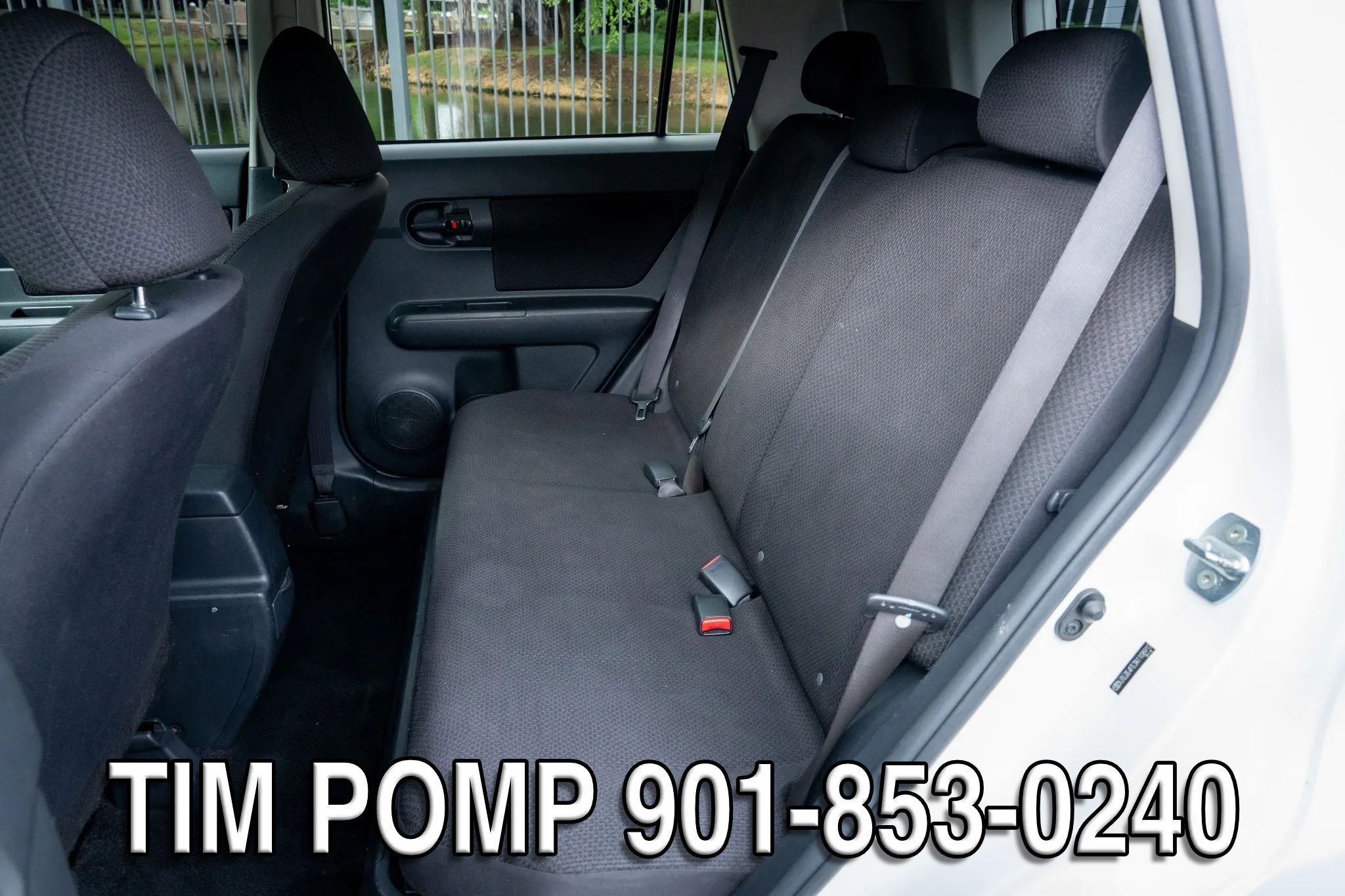 Used 2010 Scion xB FWD image 13