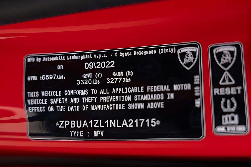 Used 2022 Lamborghini Urus image 61