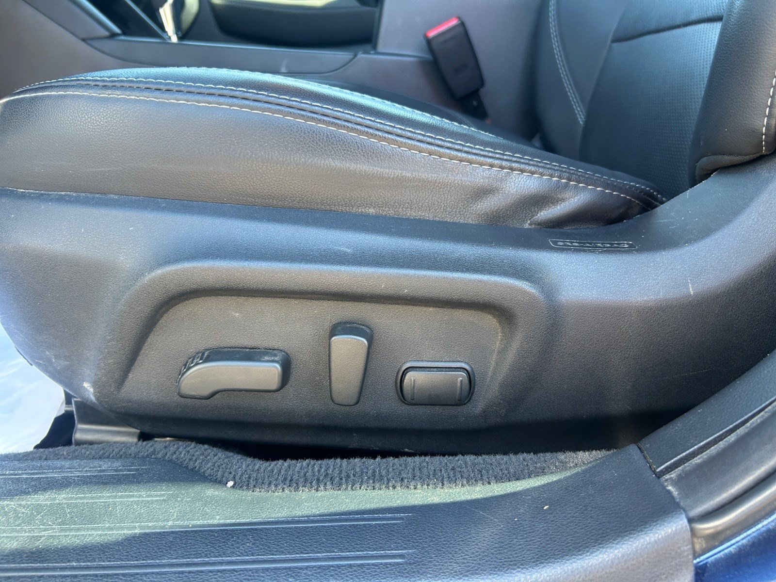 Used 2019 Subaru Outback 2.5i Limited AWD/4WD image 14