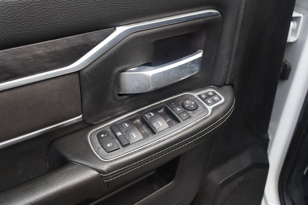 Used 2024 RAM 3500 Big Horn image 23