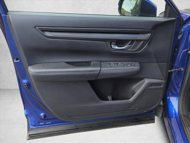 Used 2023 Honda CR-V LX image 11