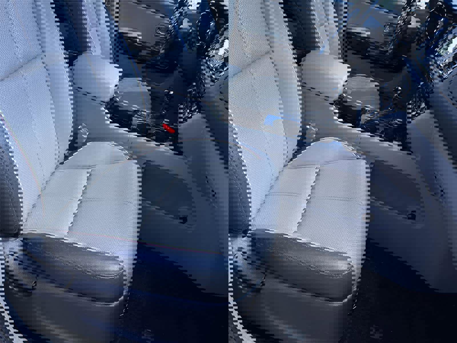 Used 2016 Kia Sedona EX image 20