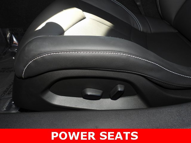 New 2026 Chevrolet Corvette Stingray Coupe w/ Battery Protection Package image 10