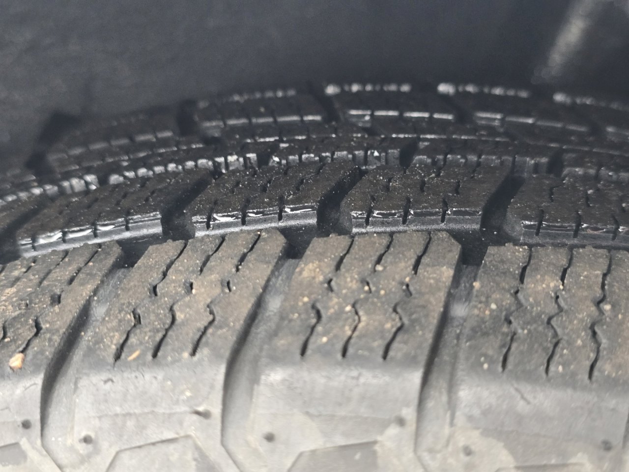 Used 2013 Toyota Prius Three w/ Solar Roof Pkg image 25