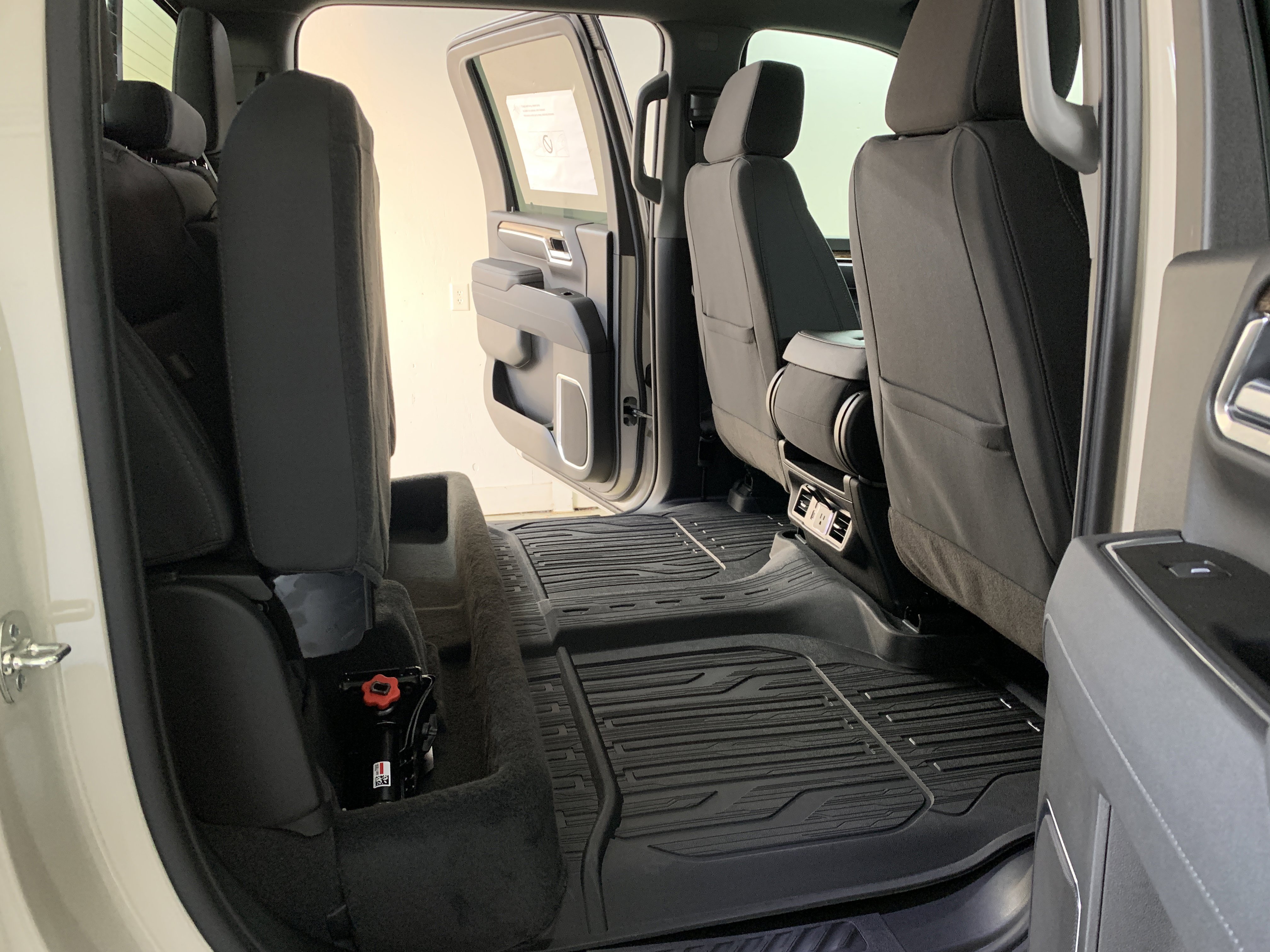 New 2026 GMC Sierra 2500 SLE image 48