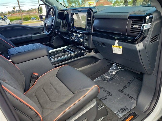 New 2025 Ford F250 Lariat w/ Lariat Ultimate Package image 12