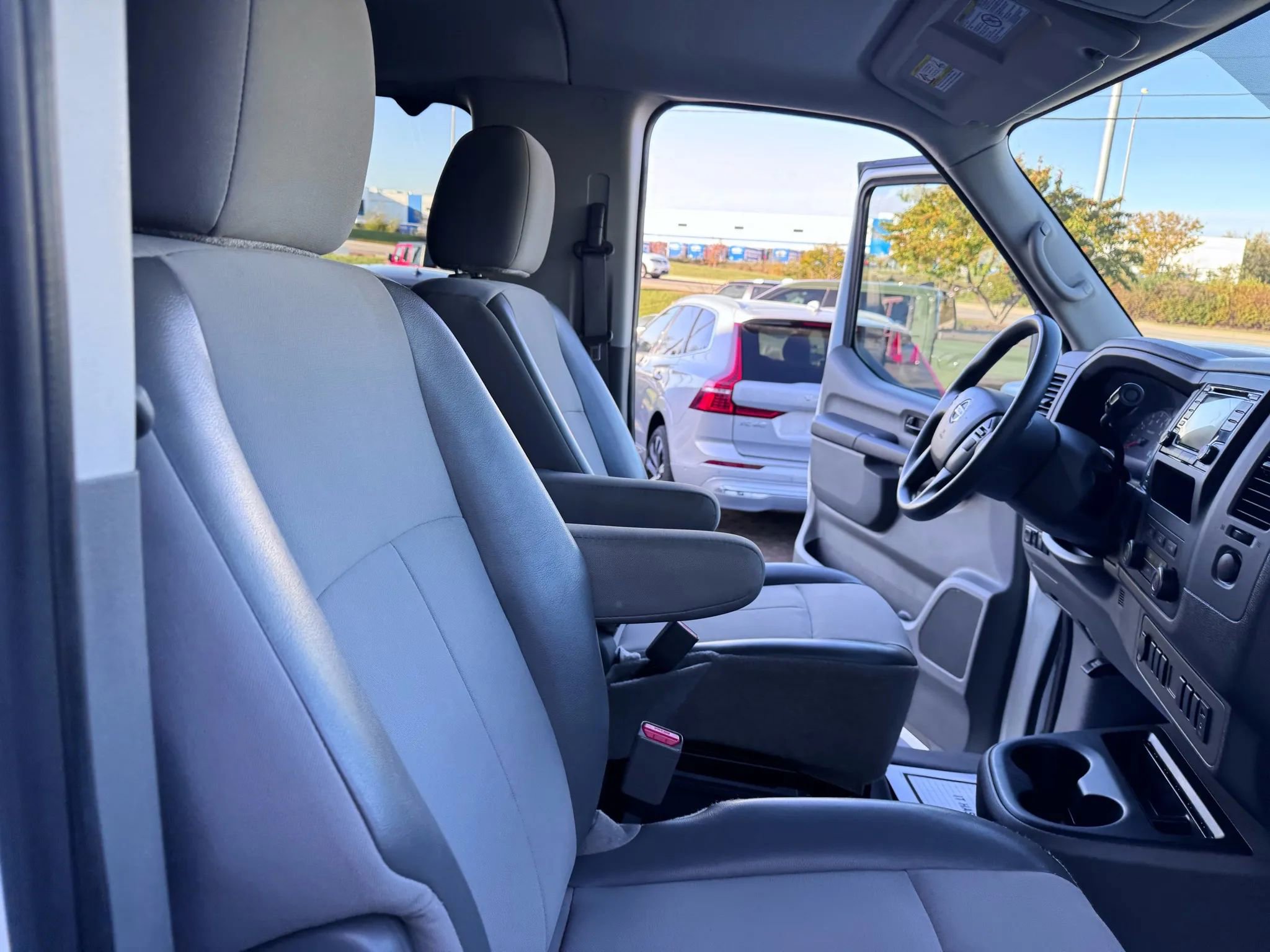 Used 2018 Nissan NV 3500 S image 11