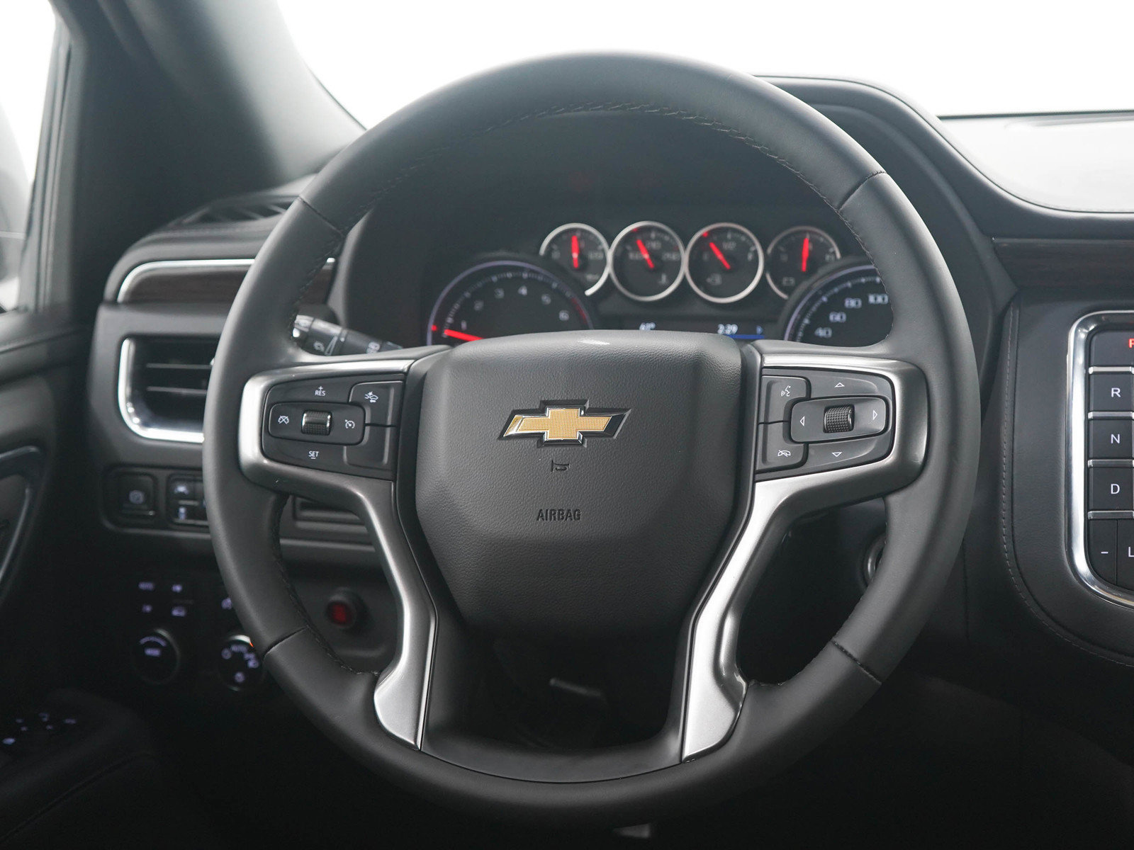Used 2023 Chevrolet Tahoe LS AWD/4WD image 17