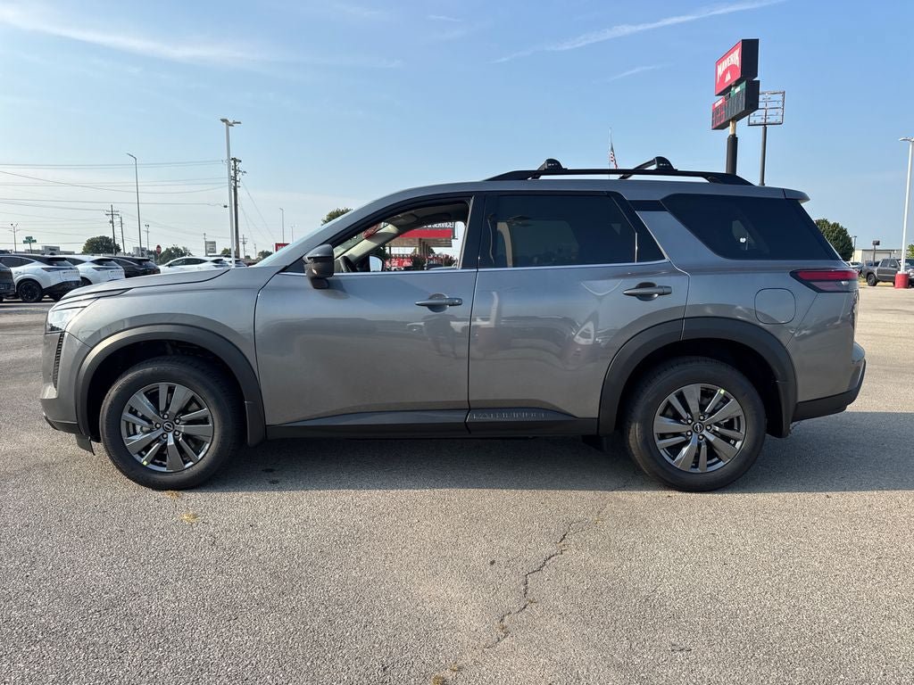 New 2026 Nissan Pathfinder SV w/ Cargo Package FWD image 3