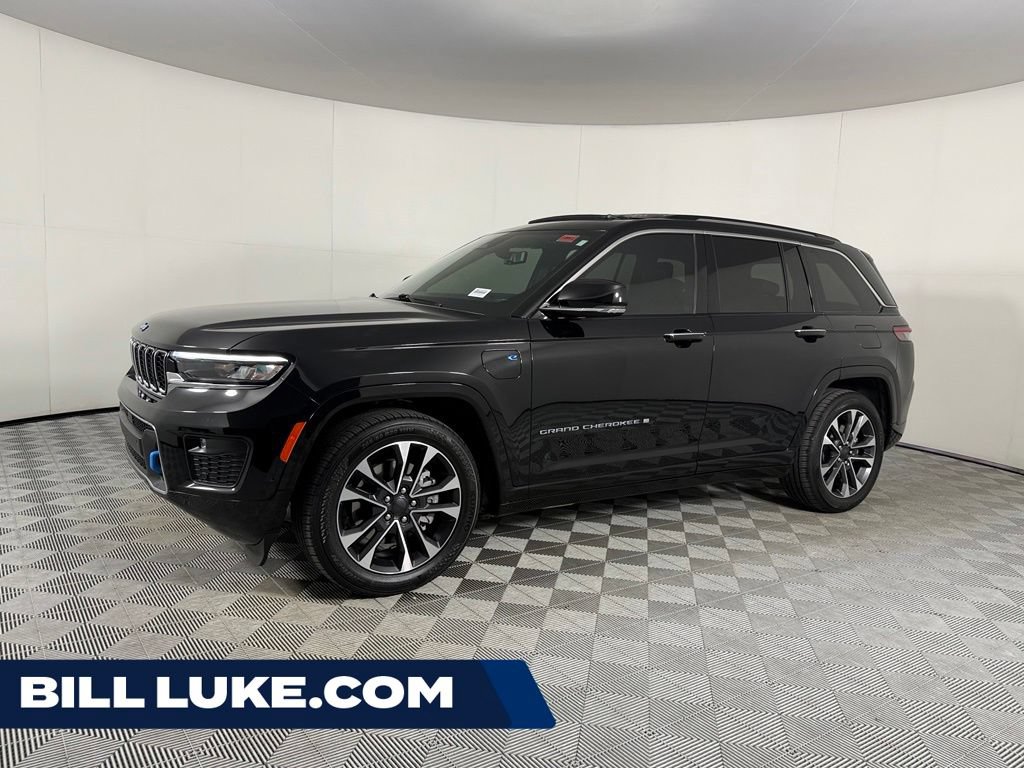 Used 2024 Jeep Grand Cherokee Overland w/ Luxury Tech Group IV AWD/4WD image 1