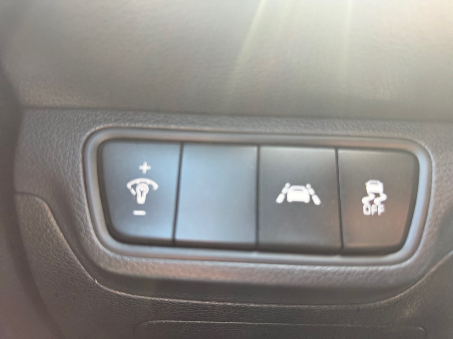 Used 2019 Kia Forte LXS FWD image 22