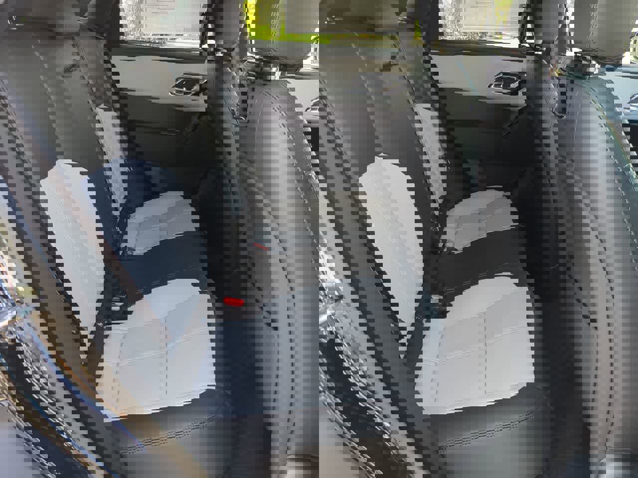 New 2026 Land Rover Range Rover Velar Dynamic SE image 22