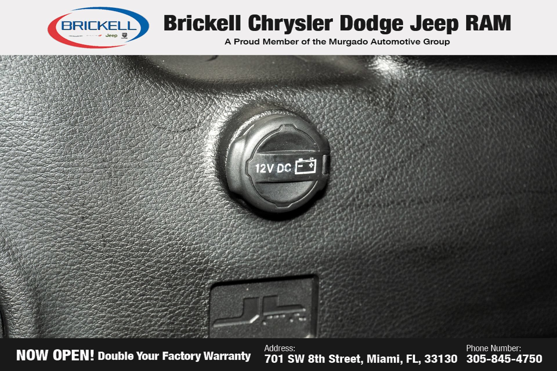 Used 2025 Jeep Wrangler Unlimited Rubicon AWD/4WD image 11