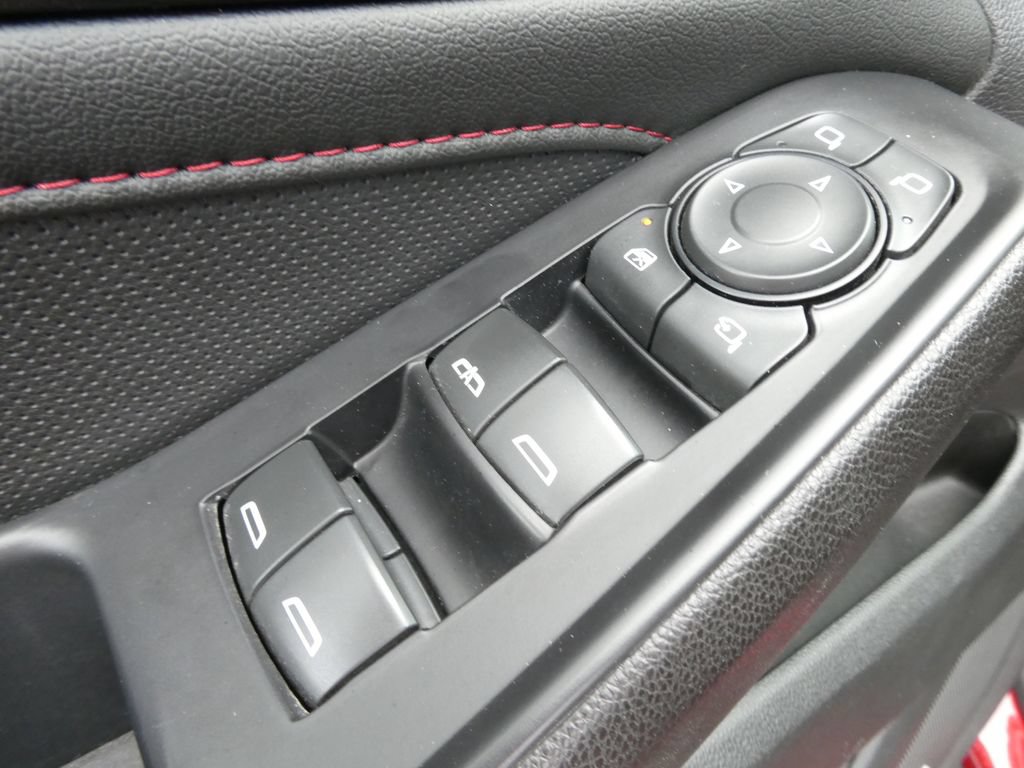 Certified 2022 Chevrolet Traverse RS AWD/4WD image 25