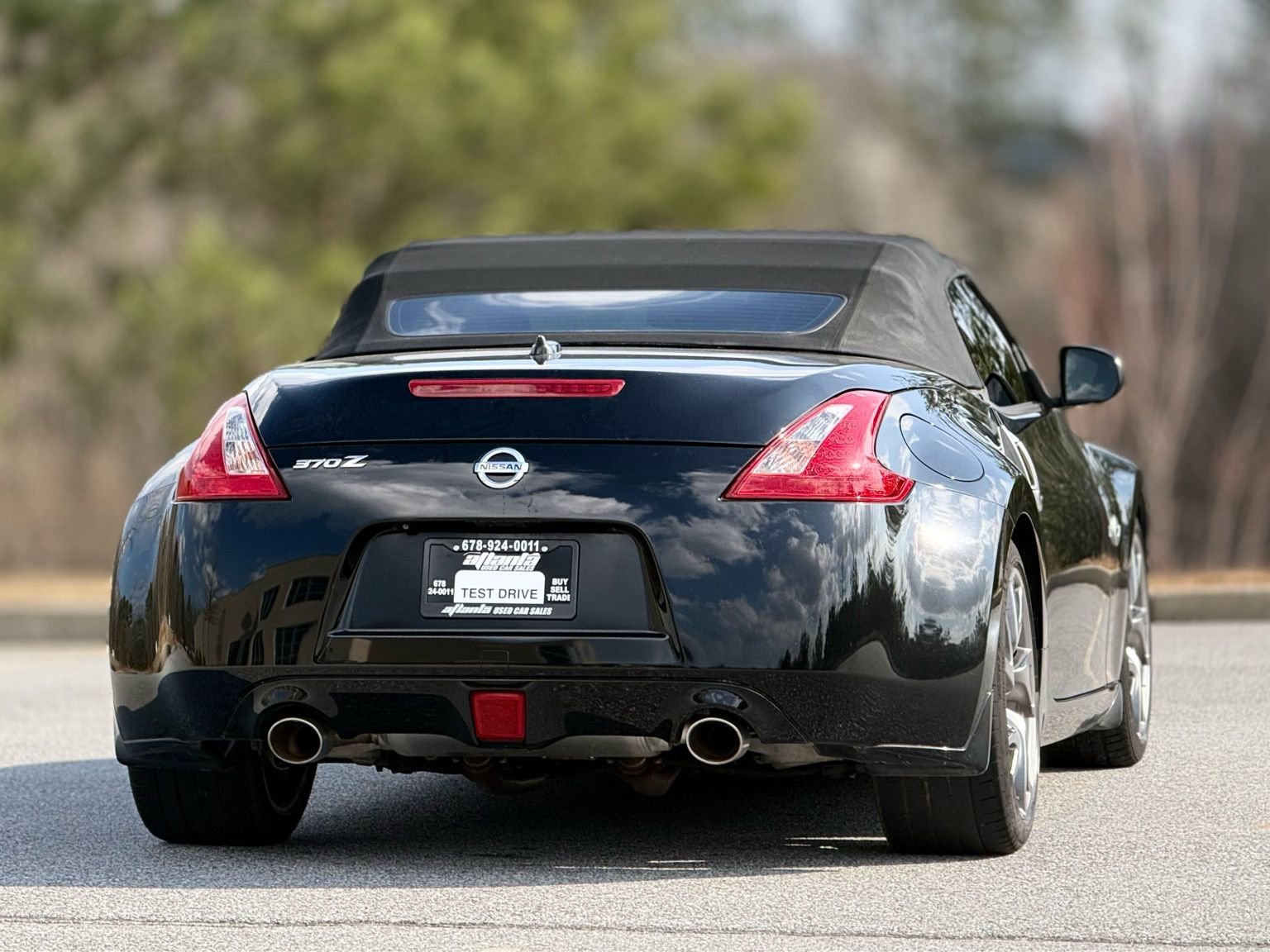 Used 2014 Nissan 370Z Touring w/ Sport Package image 4