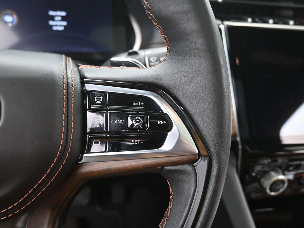 Used 2024 Jeep Grand Cherokee L Summit image 34