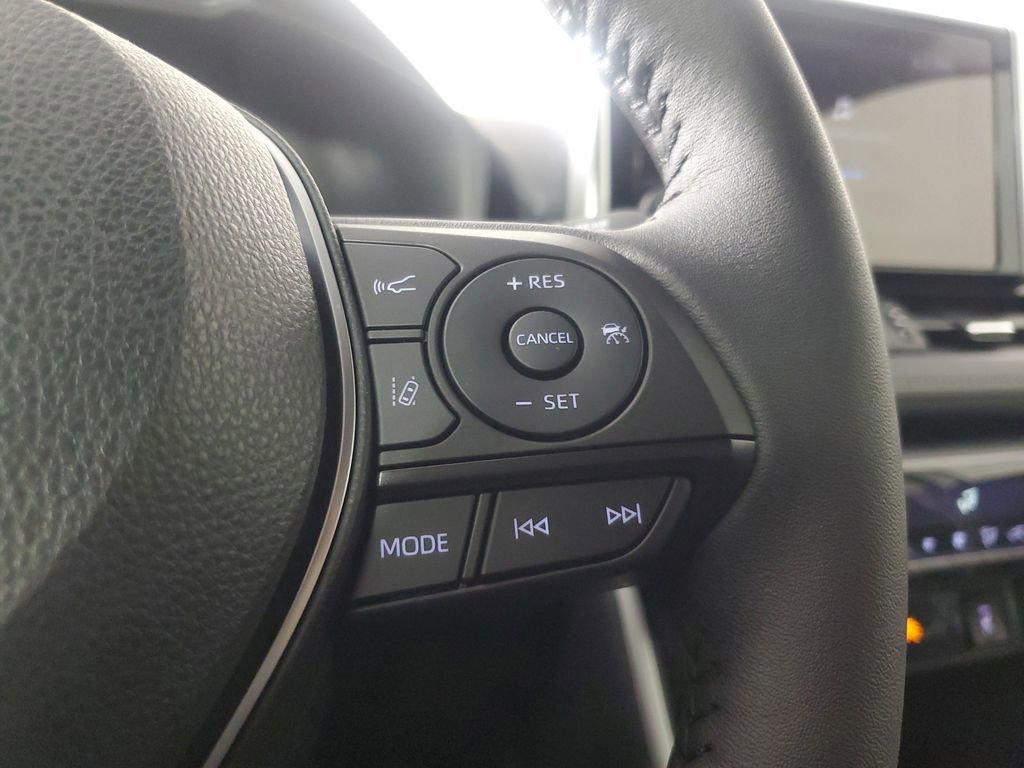 Used 2025 Toyota RAV4 XLE Premium w/ Weather Package FWD image 25