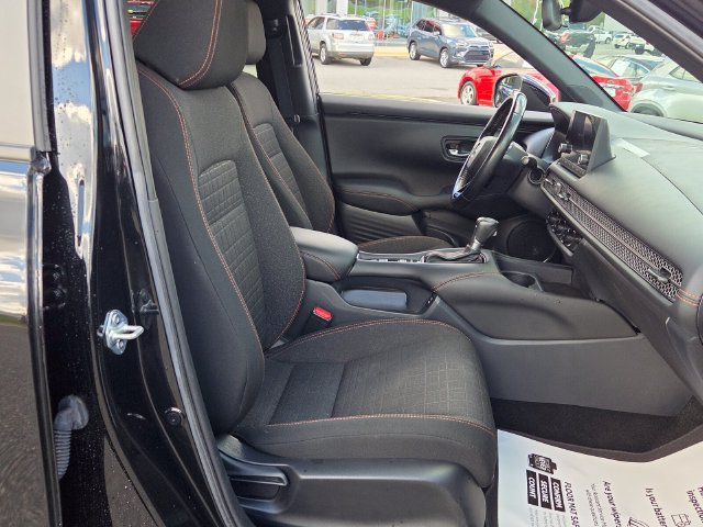 Used 2025 Honda HR-V Sport image 18
