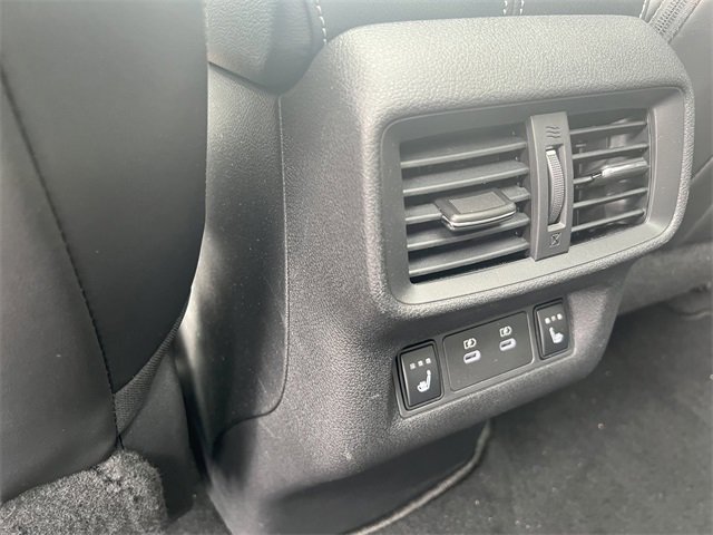 Certified 2025 Nissan Murano Platinum w/ Cargo Package image 22