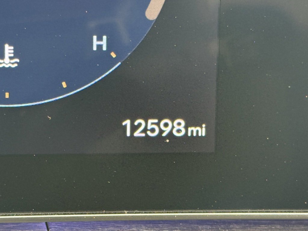 Used 2024 Hyundai Santa Fe Calligraphy image 17