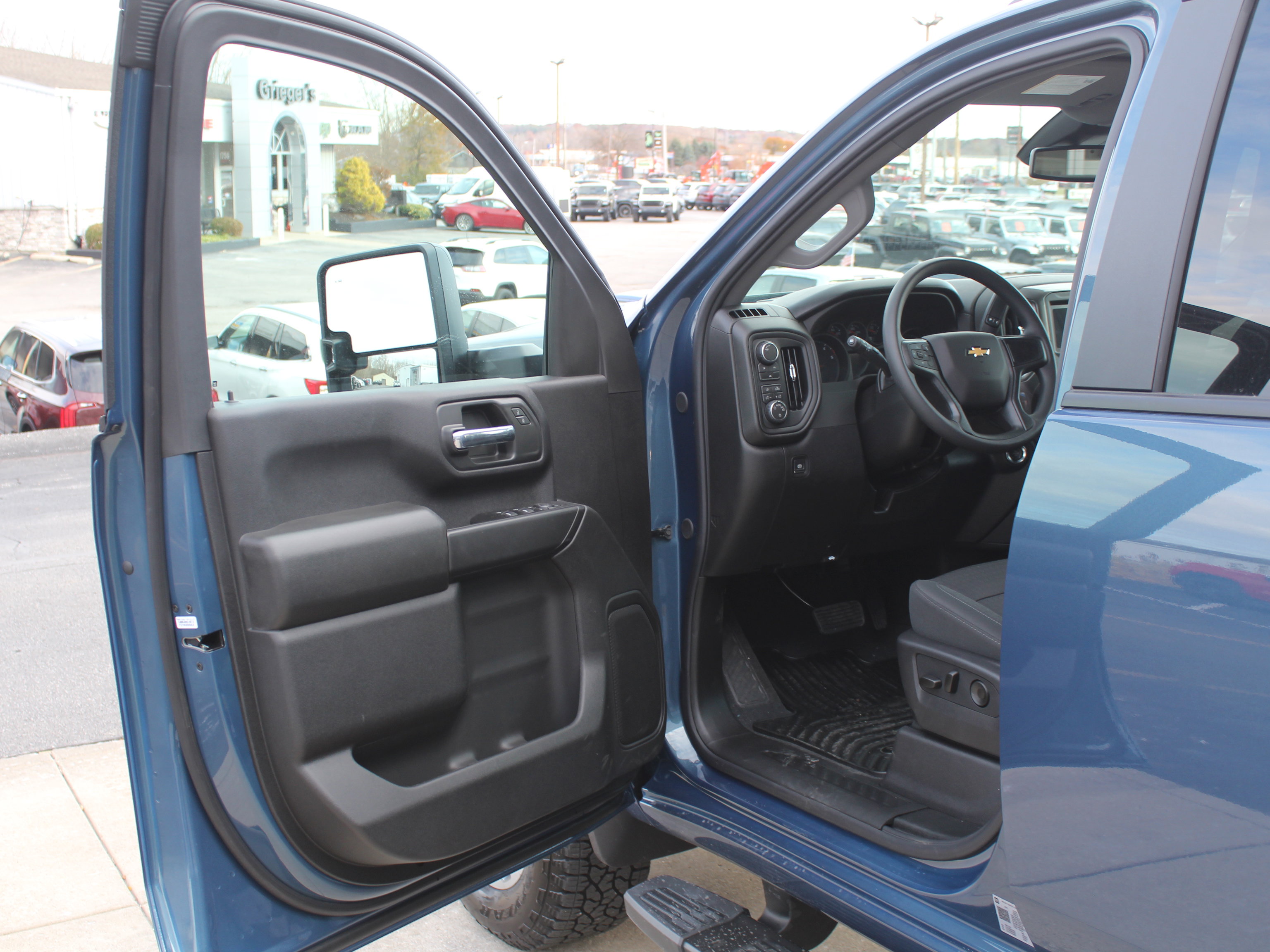 New 2026 Chevrolet Silverado 2500 Custom w/ Custom Value Package image 8