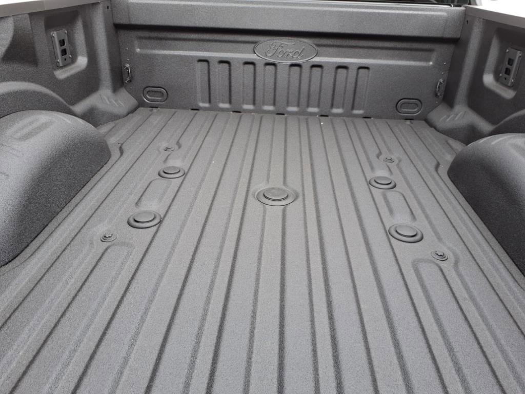 New 2025 Ford F250 Lariat image 5