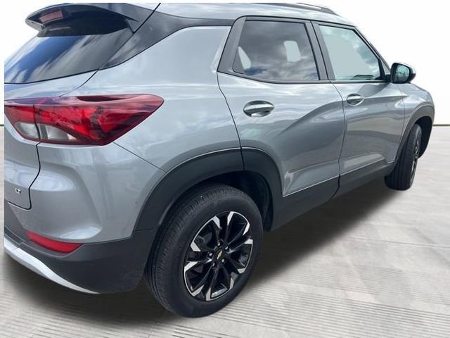 Used 2023 Chevrolet TrailBlazer LT w/ Convenience Package image 2