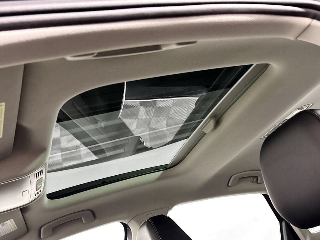 Certified 2024 Volkswagen Jetta SEL FWD image 21