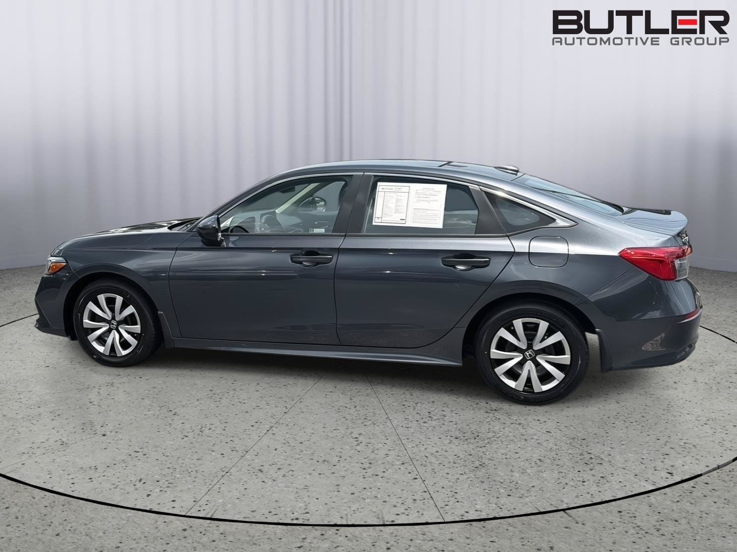 Used 2022 Honda Civic LX image 3