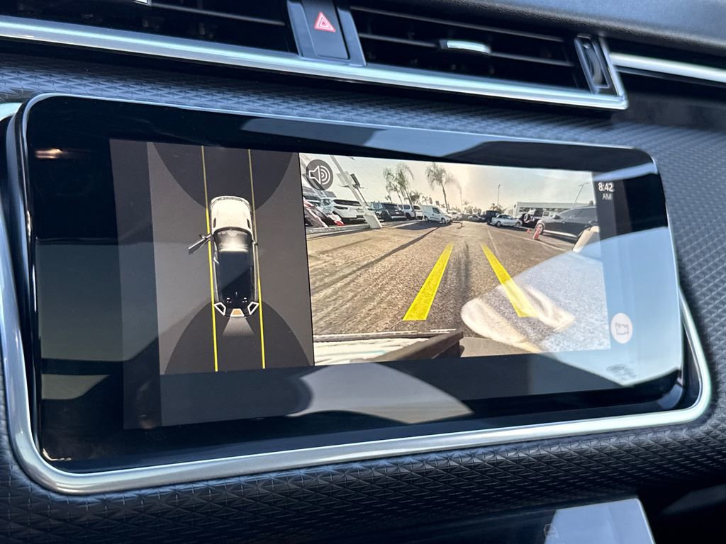 Used 2022 Land Rover Range Rover Velar R-Dynamic S image 28