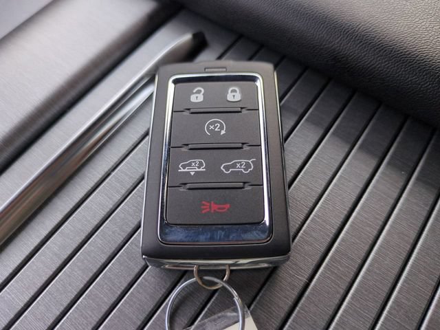 New 2026 Jeep Grand Wagoneer Limited AWD/4WD image 30