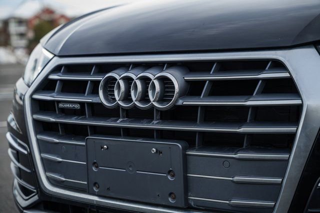 Used 2018 Audi Q5 2.0T Premium Plus image 12