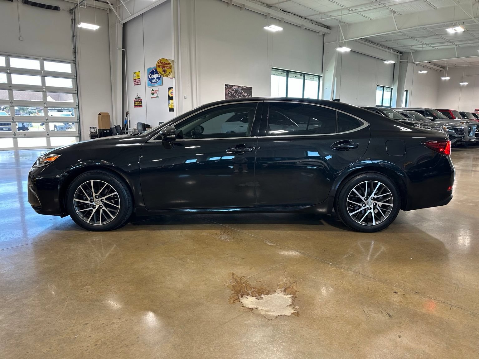 Used 2017 Lexus ES 350 FWD image 5