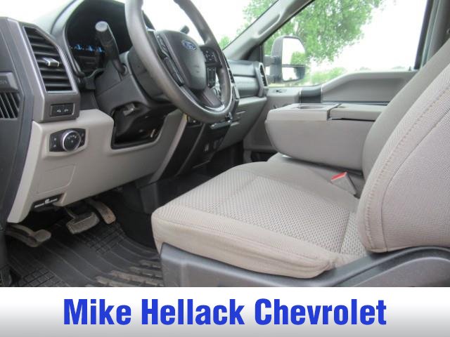 Used 2019 Ford F350 XLT w/ FX4 Off-Road Package AWD/4WD image 12