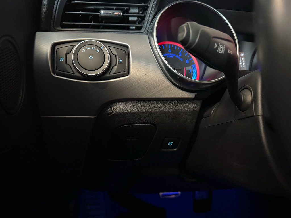 Used 2022 Ford Mustang Premium RWD image 16