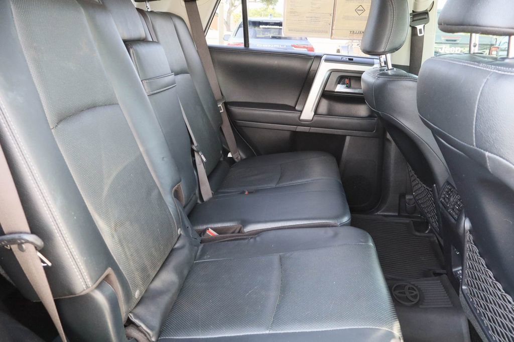 Used 2021 Toyota 4Runner Limited AWD/4WD image 30
