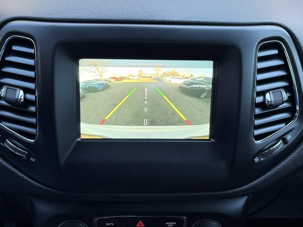 Used 2019 Jeep Compass Latitude w/ Popular Equipment Group image 34