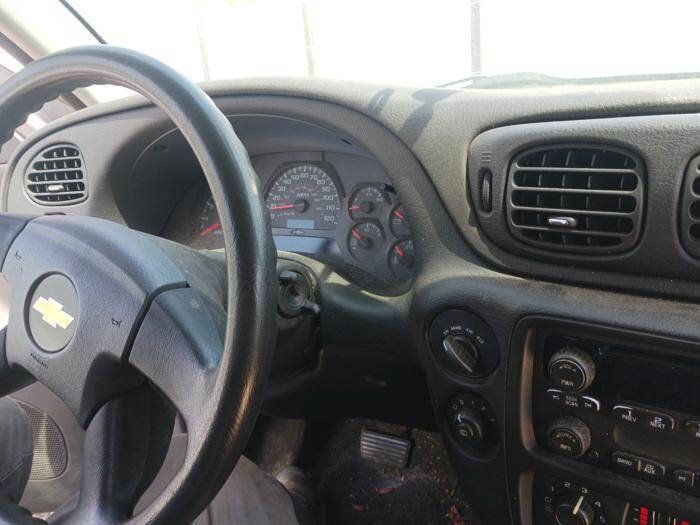 Used 2005 Chevrolet TrailBlazer LS w/ LS Preferred Equipment Group AWD/4WD image 24