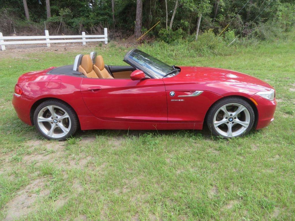 Used 2014 BMW Z4 sDrive28i RWD image 5