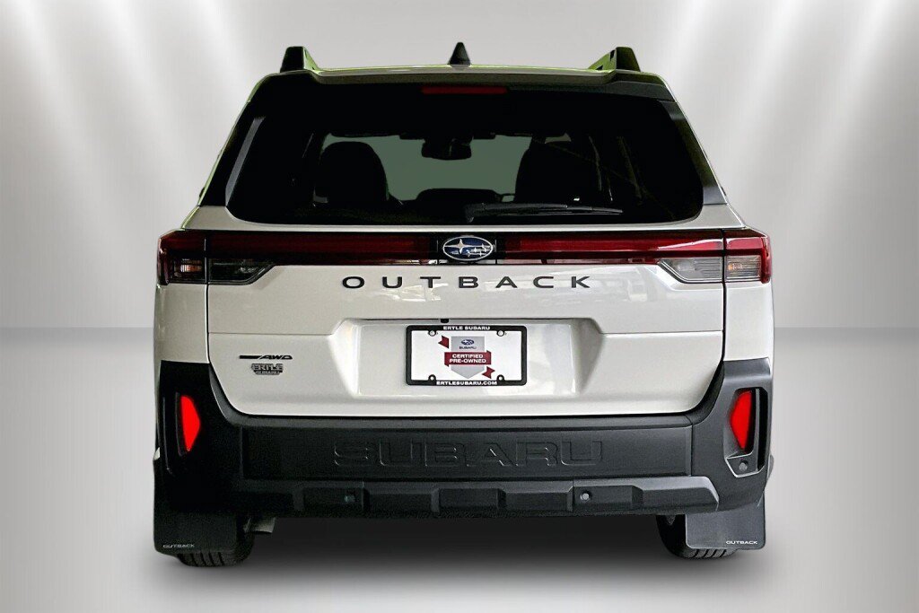 Certified 2026 Subaru Outback Premium AWD/4WD image 6