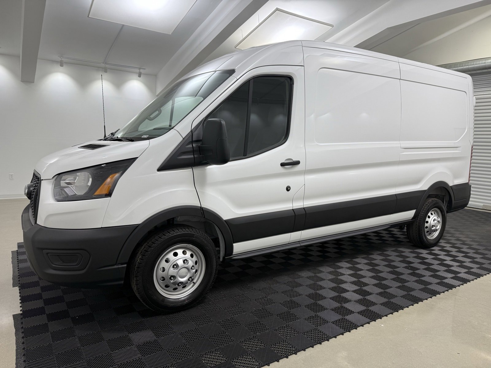 New 2025 Ford Transit 350 148 Medium Roof image 3