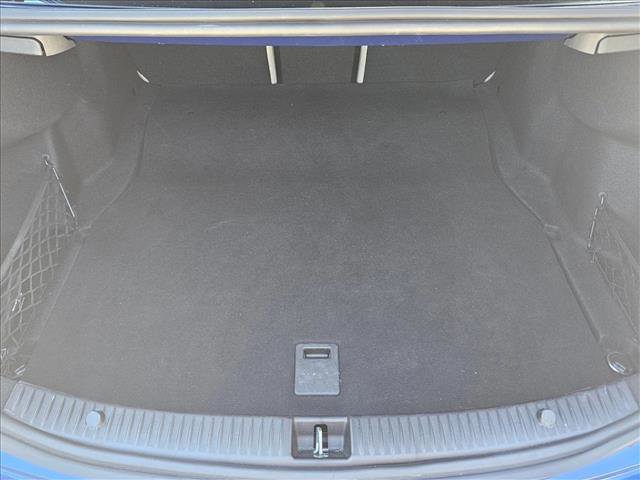 Used 2020 Mercedes-Benz C 300 Sedan image 6