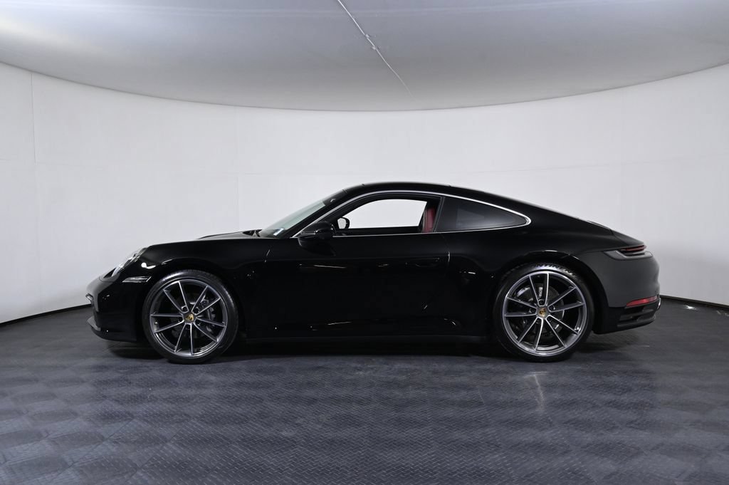 Certified 2022 Porsche 911 Carrera RWD image 2