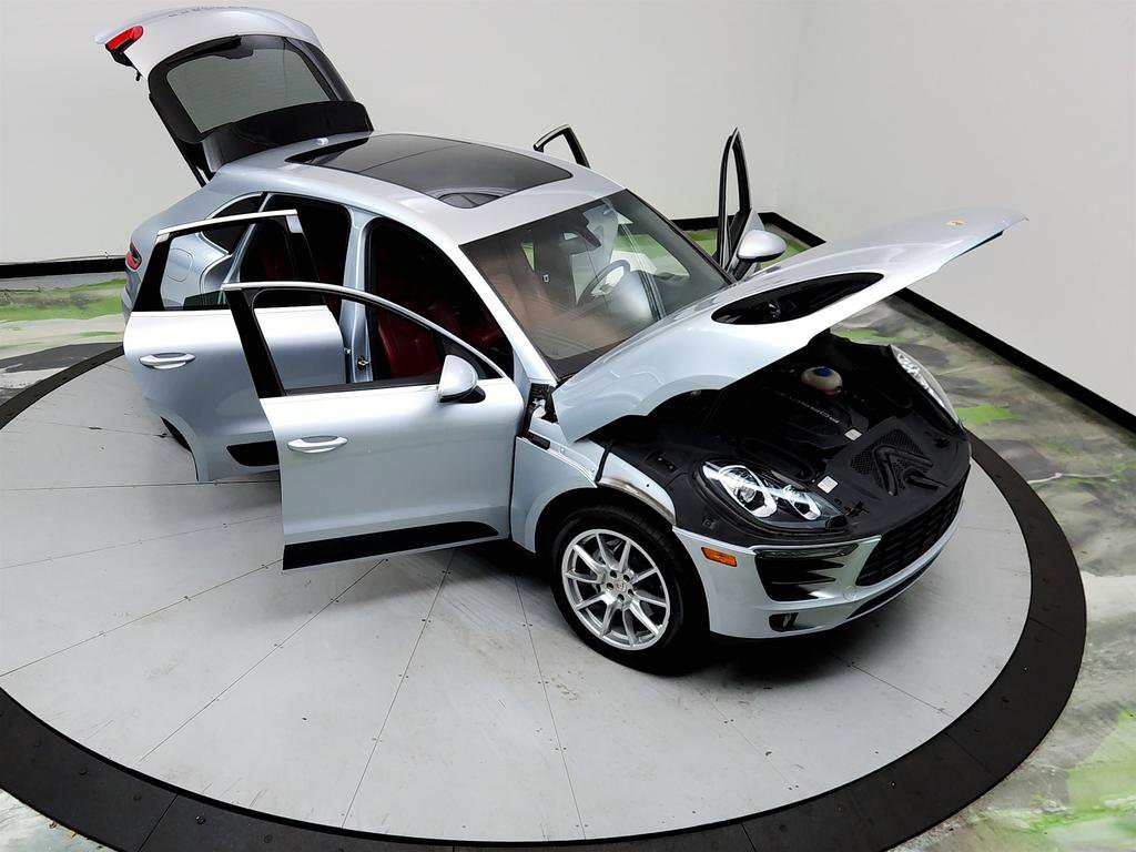 Used 2016 Porsche Macan S image 37