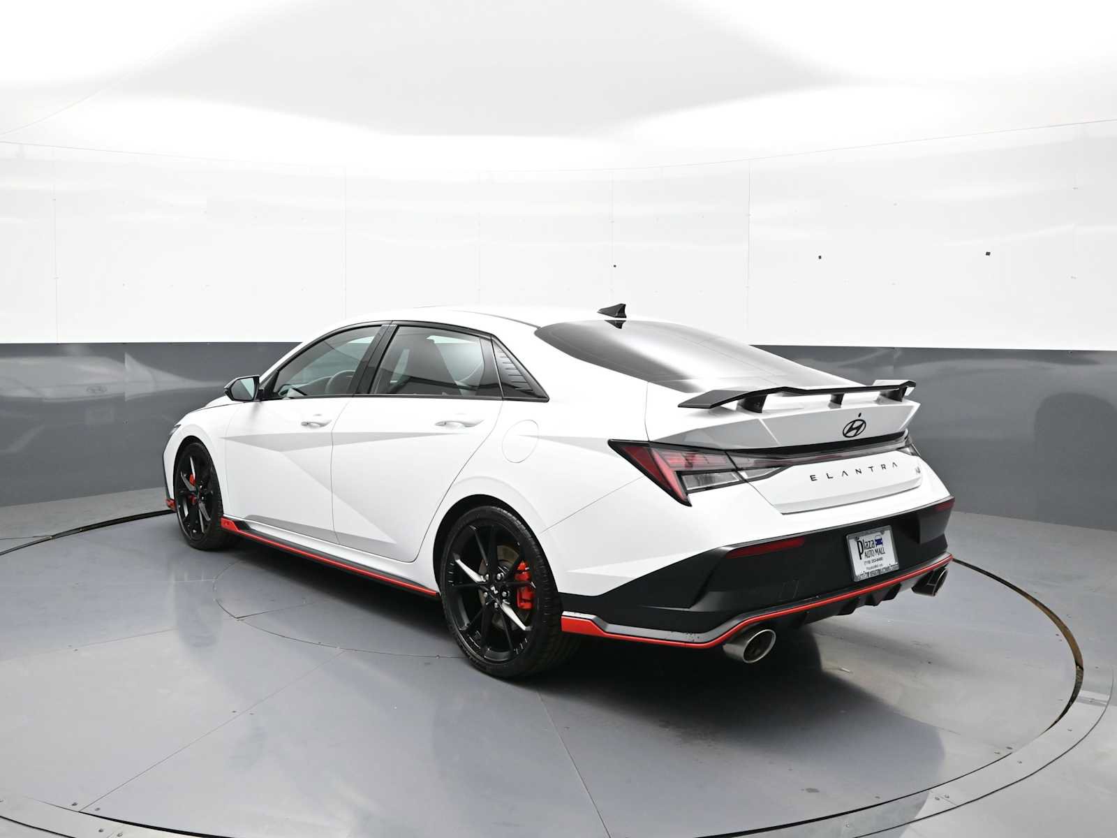 Used 2026 Hyundai Elantra N FWD image 7