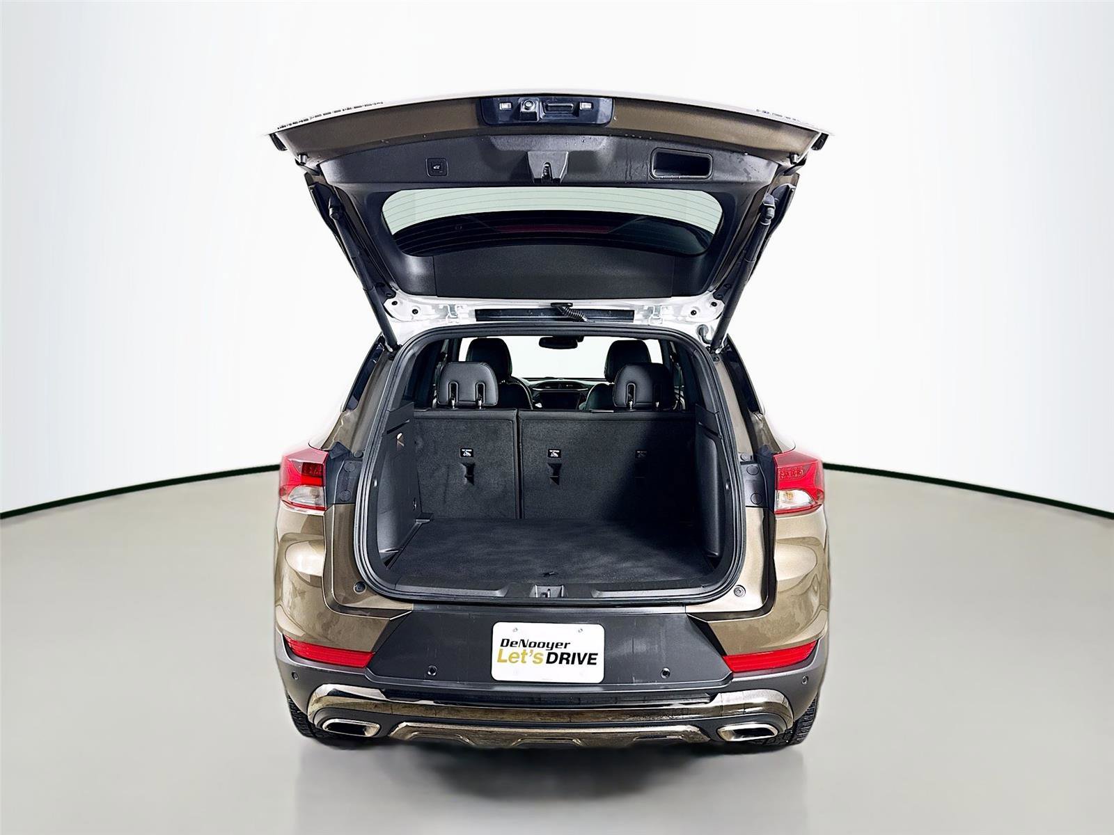 Used 2021 Chevrolet TrailBlazer ACTIV w/ Sun and Liftgate Package image 26