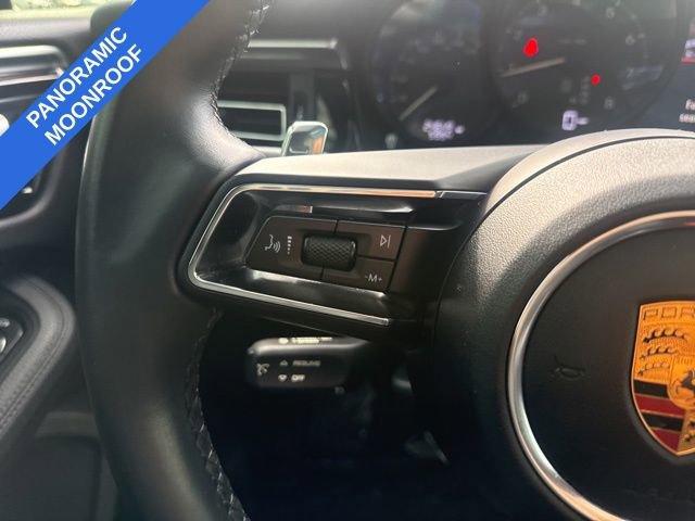 Used 2022 Porsche Macan AWD/4WD image 13
