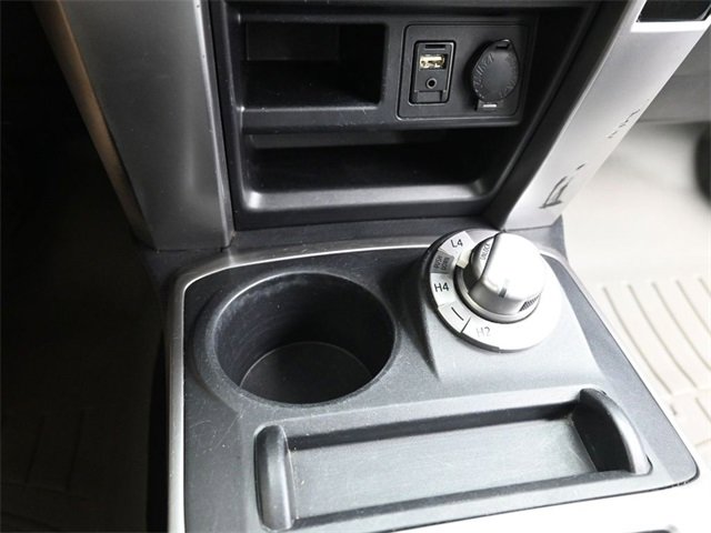 Used 2015 Toyota 4Runner SR5 image 32