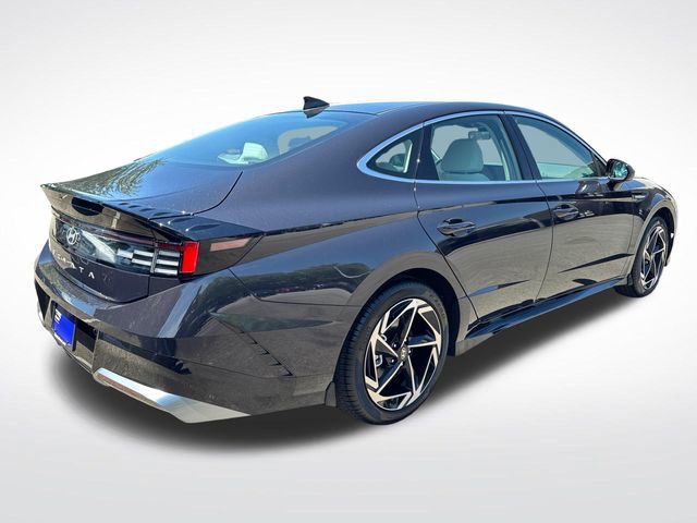 Used 2026 Hyundai Sonata SEL FWD image 6