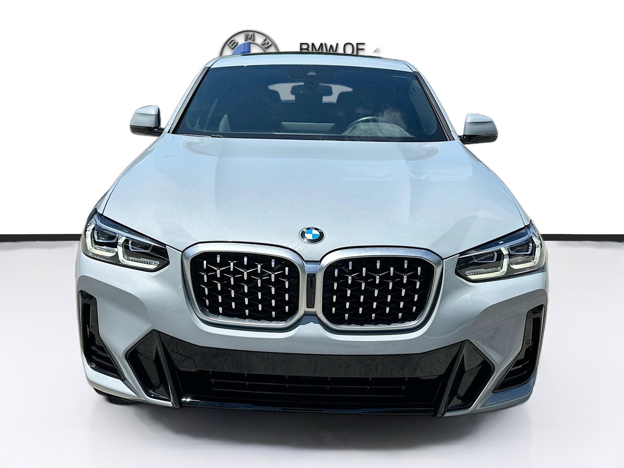 Used 2023 BMW X4 xDrive30i w/ M Sport Package image 2